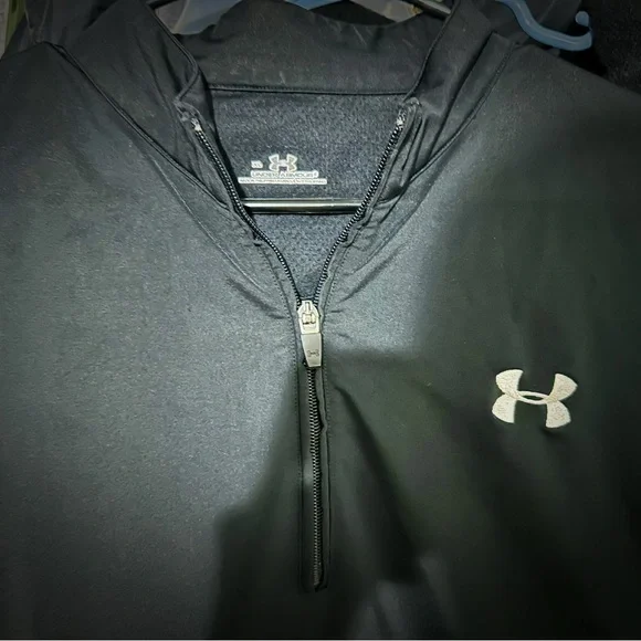 Under Armour Black Long Sleeve Top XL size - Picture 2 of 7